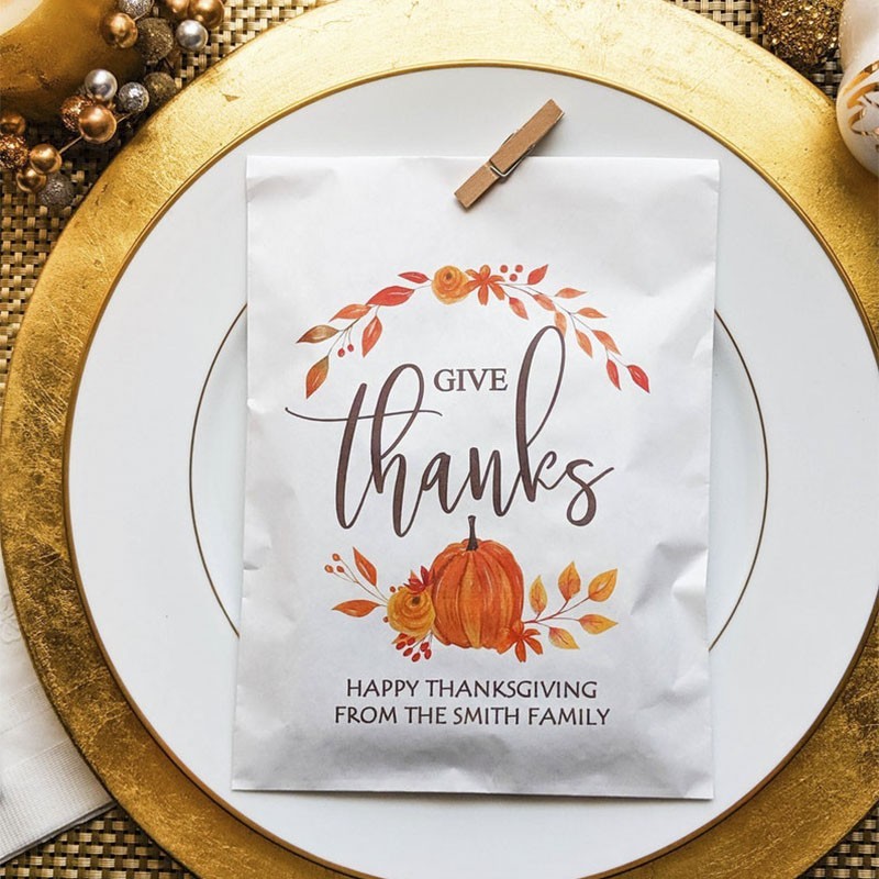 Personalized Family Name Thanksgiving Favor Bags Friendsgiving Place Cards for Thanksgiving Table